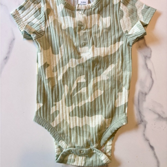 Baby Bodysuit Set - Camouflage and Navy - Picture 5 of 5